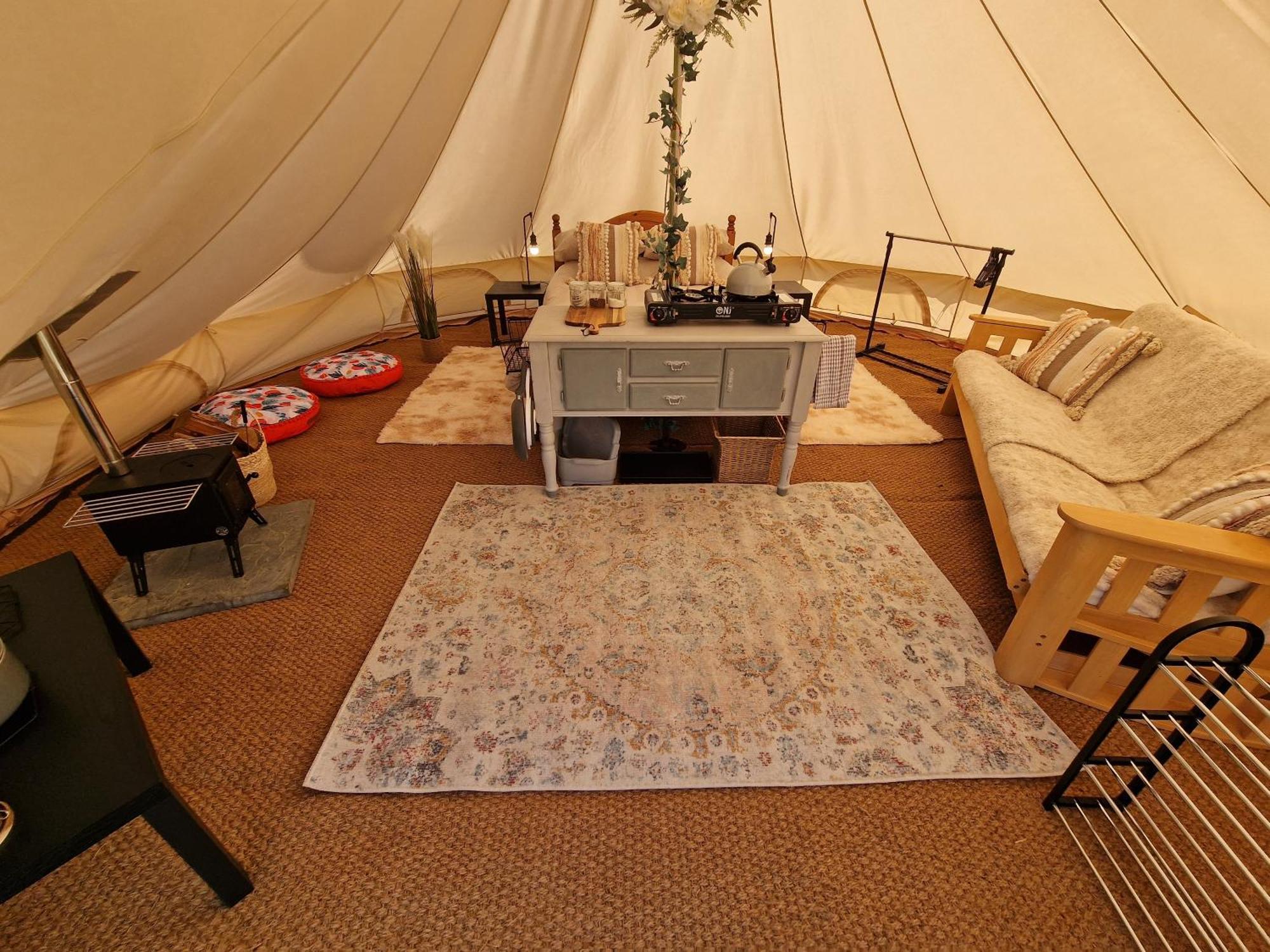 Beautiful 1-Bed Bell Tent In Holyhead Eksteriør bilde